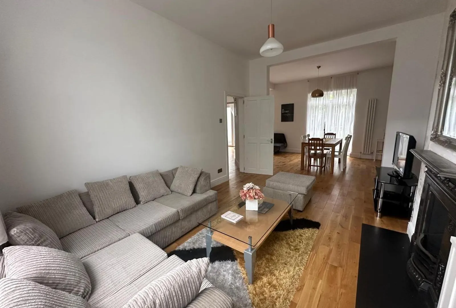 度假居 Luxurious Living 4 Bedroom Home 伦敦